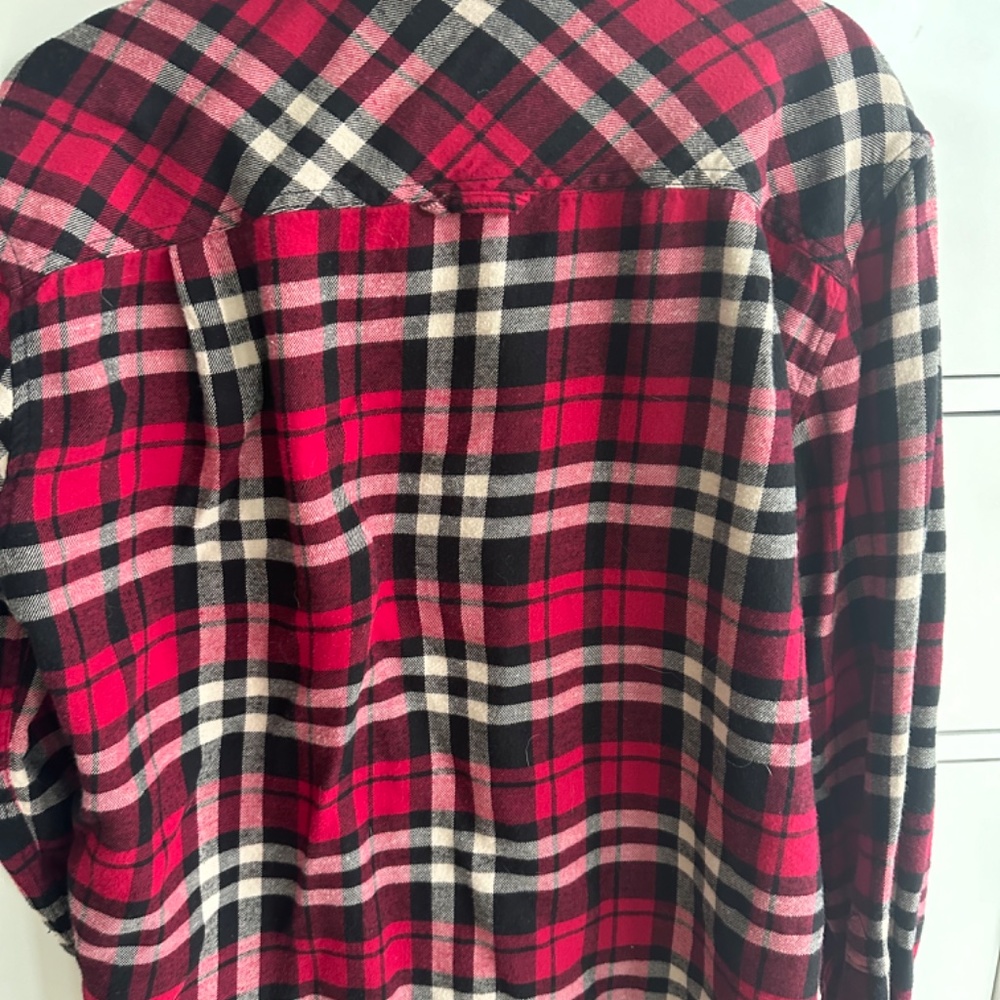 Top - Picture 2 of 3